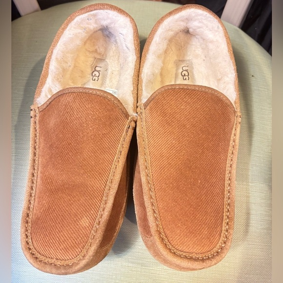 UGG Men’s Ascot Corduroy II Chestnut Slippers main image 13